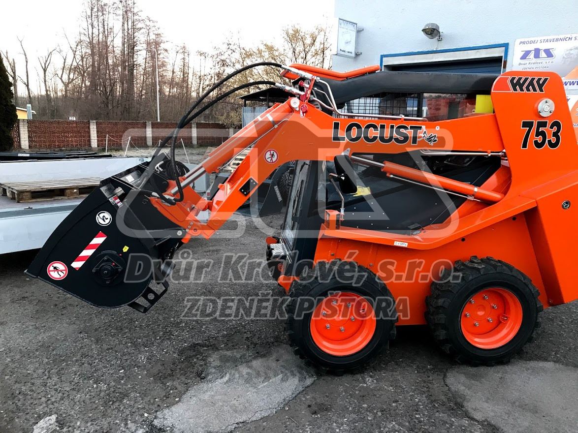 Smykový nakladač Locust L-753 (36kW) - Obrázek 4